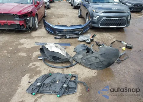 2011 Volkswagen Touareg Vr6 Lux from USA, damaged, VIN WVGFF9BP0BD002958